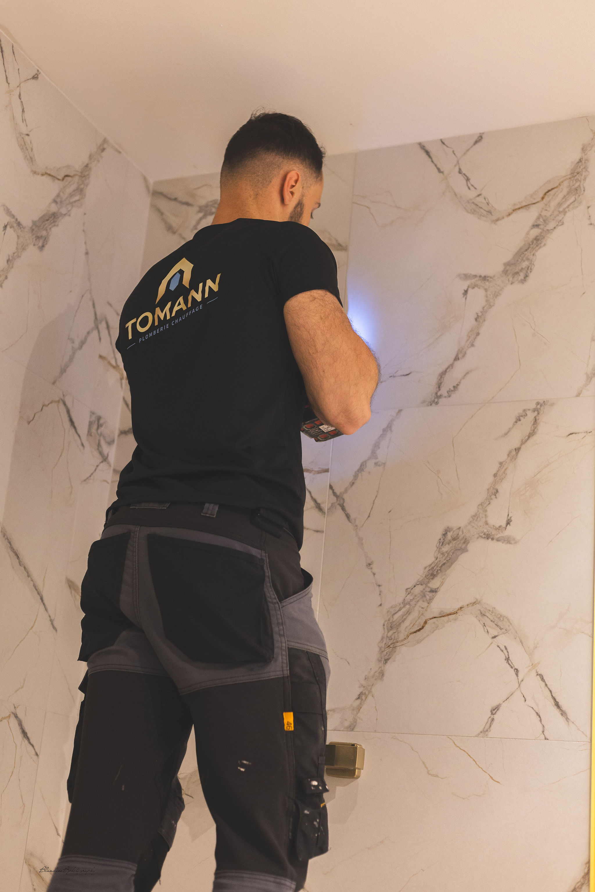 Pose carrelage marbre salle de bain — TOMANN Vendée